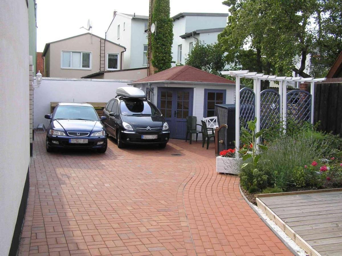 Ferienhaus Jan Росток Екстериор снимка