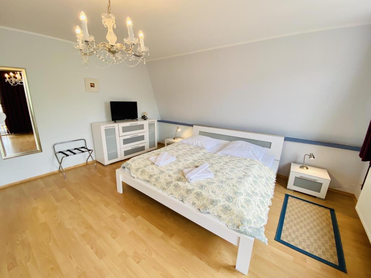 Ferienhaus Jan Росток Екстериор снимка